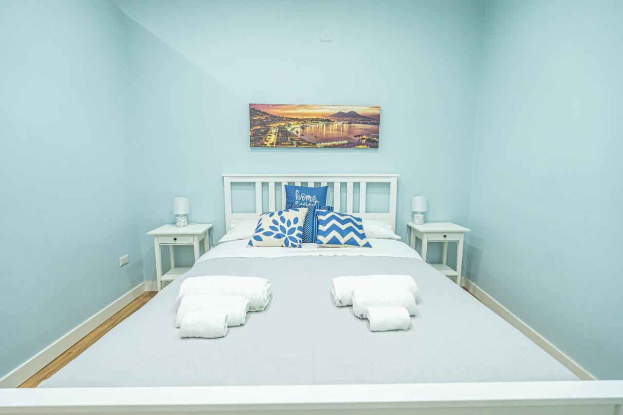 נאפולי Casa Vacanze Decumano 17 מראה חיצוני תמונה