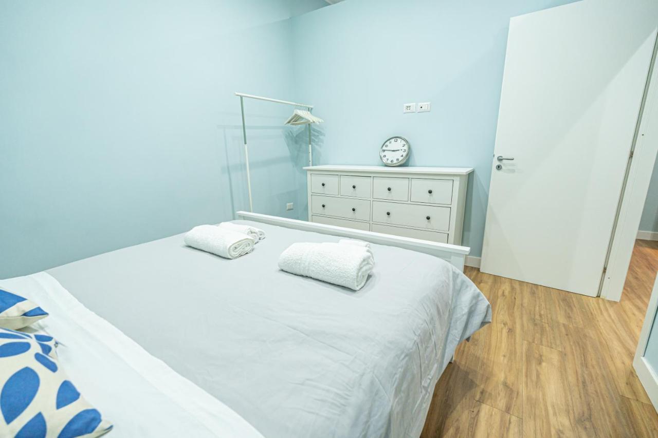 נאפולי Casa Vacanze Decumano 17 מראה חיצוני תמונה