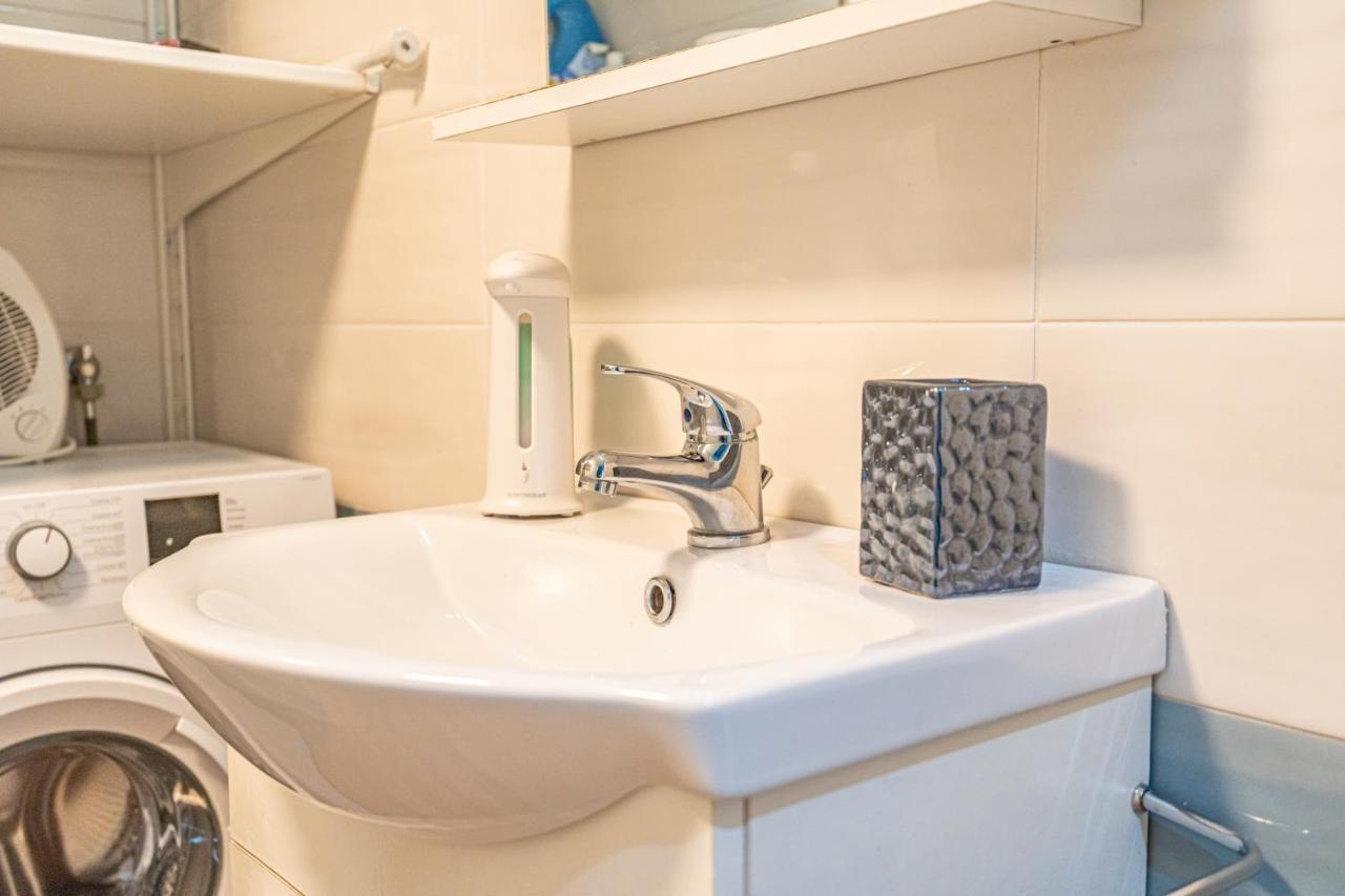 נאפולי Casa Vacanze Decumano 17 מראה חיצוני תמונה