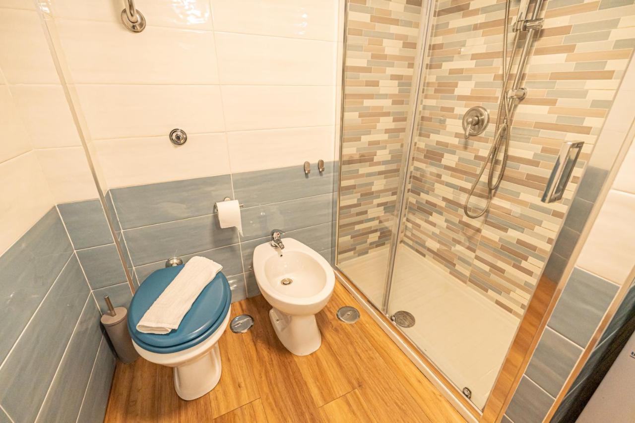 נאפולי Casa Vacanze Decumano 17 מראה חיצוני תמונה
