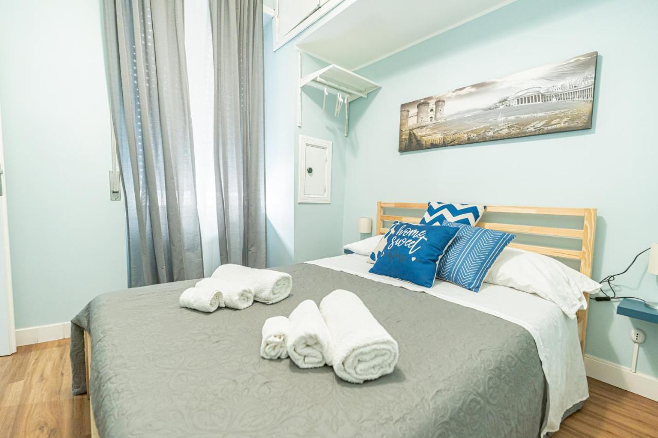 נאפולי Casa Vacanze Decumano 17 מראה חיצוני תמונה